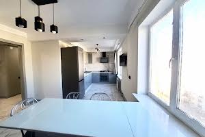квартира за адресою Бочарова вул., 8