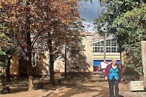 комерційна за адресою Соборності вул. (Косіора), 4б