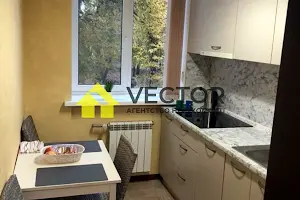квартира за адресою Конституції вул., 4