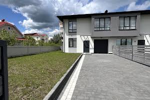 будинок за адресою с. Крихівці, 16 Липня вул.