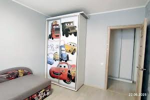 квартира за адресою Красносільського вул., 45