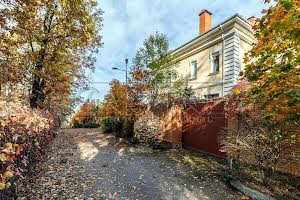 дом по адресу с. Лесное, Лісна