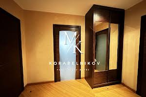 квартира за адресою Машинобудівна вул., 21а