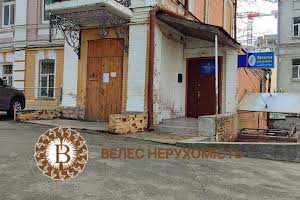 коммерческая по адресу Лютеранская ул., 12
