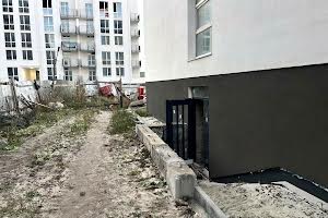 квартира по адресу Героїв Крут ул.