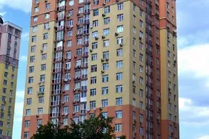 комерційна за адресою Гната Хоткевича вул. (Червоногвардійська), 10