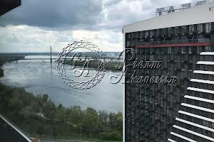 квартира за адресою Причальна вул., 14