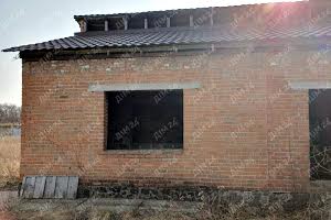 дом по адресу центральна, 1