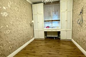 квартира за адресою Космонавтов, 62
