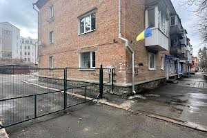комерційна за адресою Просвіти вул., 1
