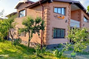 будинок за адресою Нова