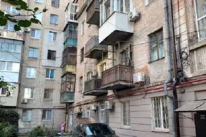 квартира за адресою Громова вул., 5