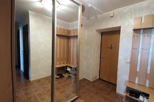 квартира за адресою Михайла Лушпи просп., 38