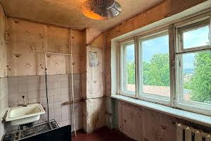 квартира за адресою Високовольтна вул., 8