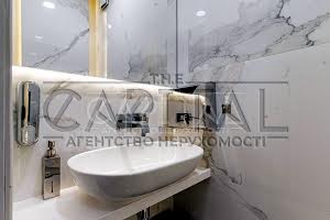 комерційна за адресою Кадетський Гай вул., 6