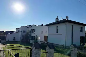 будинок за адресою Романа Шухевича вул., 112