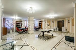будинок за адресою с. Гатне, Грушевського вул., 22