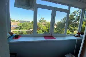 квартира за адресою 128-ї Бригади Тероборони вул. (Курчатова), 4