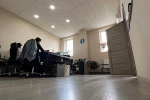 коммерческая по адресу Филиппа Орлика просп., 2