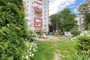 квартира по адресу Водопровідна ул., 75/2