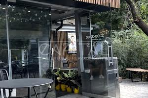 комерційна за адресою Олеся Гончара вул., 65-А