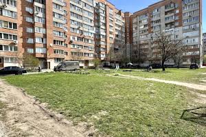 квартира за адресою Металургів вул., 32-Б