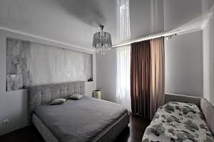 квартира за адресою Космонавтів просп., 79