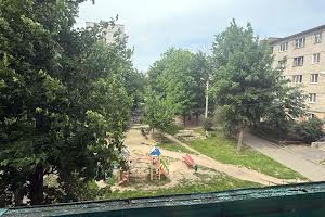 квартира за адресою Киргизька вул., 9а