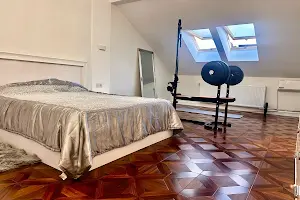 квартира за адресою Героїв Крут вул., 3
