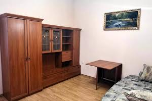 квартира за адресою Шептицького Андрія вул., 3