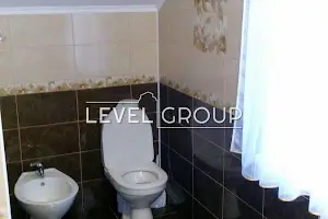 будинок за адресою Місячна вул., 11