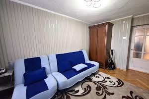 квартира за адресою Івана Миколайчука вул., 18