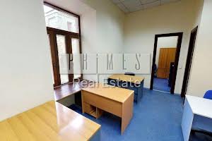 комерційна за адресою Саксаганського вул., 58