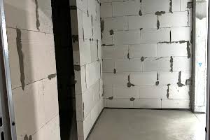 квартира за адресою Литературна, 10