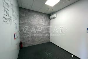 коммерческая по адресу Николая Амосова ул., 12