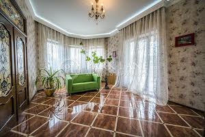 будинок за адресою Ярослава Мудрого вул., 50