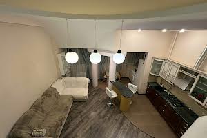 квартира за адресою Театральна вул., 5