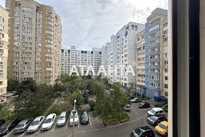 квартира за адресою Зоопаркова вул., 6