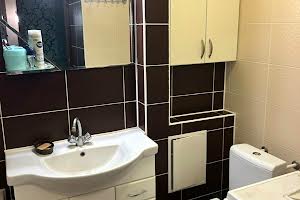 квартира за адресою Донцова вул., 17