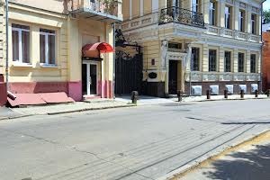 комерційна за адресою Дарвіна вул., 19
