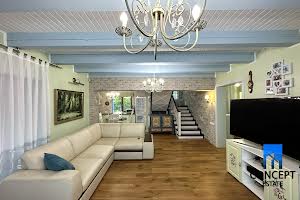 будинок за адресою с. Орлівщина, крива, 8