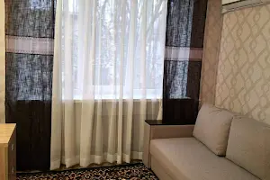 квартира за адресою Радісна вул., 7