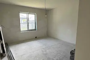 будинок за адресою Успішна