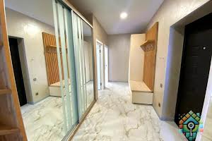 квартира за адресою Добровольців пров., 3