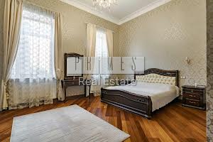 будинок за адресою с. Лісники, Родини Рубанів вул.