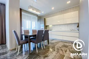 квартира за адресою Дніпровські Пороги вул., 15