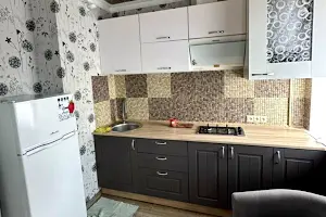 квартира за адресою Соборна вул. (50 років Жовтня), 36
