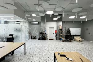 комерційна за адресою глибочицька, 73