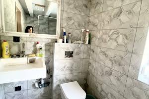 квартира по адресу Леси Украинки ул., 18
