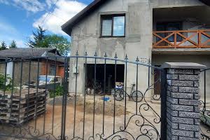 будинок за адресою Вишнева вул., 152